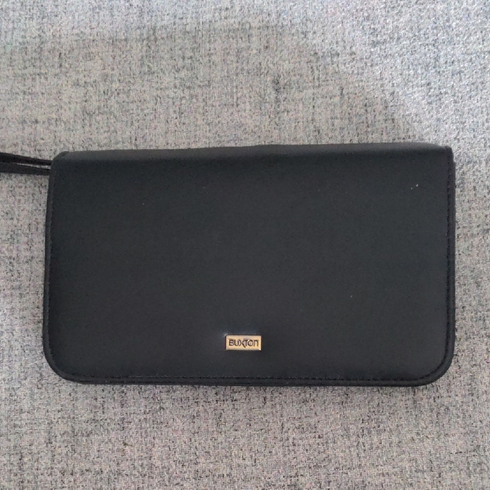 Buxton Black Leather Wristlet Wallet